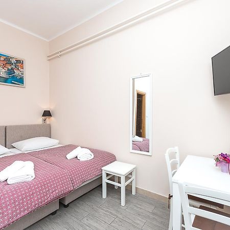 Ivana Central Studio Dubrovnik Bagian luar foto